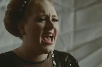 Adele—Rolling-in-the-Deep-04