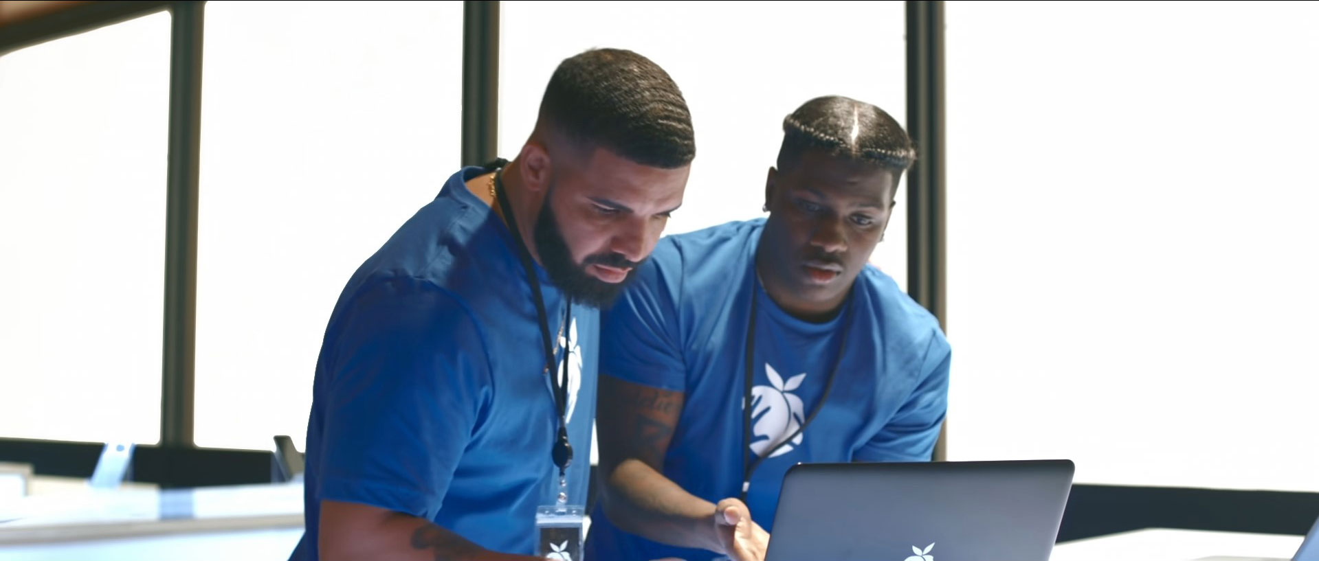 Drake computer gif
