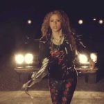 Shakira-Maluma-Clandestino-007