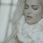 Bebe-Rexha-Im-A-Mess-004