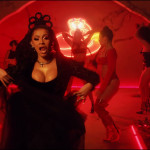 DJ-Snake-Taki-Taki-ft-Selena-Gomez-Ozuna-Cardi-B-19