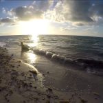 Nicki-Minaj-Bed-ft-Ariana-Grande-02