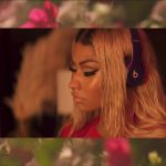 Nicki-Minaj-Bed-ft-Ariana-Grande-11
