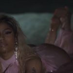 Nicki-Minaj-Bed-ft-Ariana-Grande-28