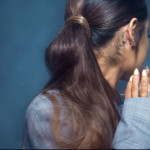 Ariana-Grande-breathin-20