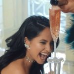 Becky-G-Natti-Natasha-Sin-Pijama-15