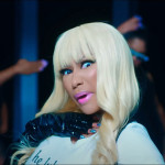 Good-Form-–-Nicki-Minaj-ft-Lil-Wayne-08