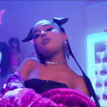 Ariana-Grande-7-rings-11