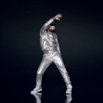 Taylor-Swift—Shake-It-Off-04