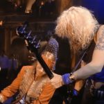 Guns-N-Roses—November-Rain-11