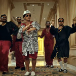Bruno-Mars—24K-Magic-06