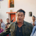 Carlos-Vives-Sebastián-Yatra—Robarte-un-Beso-03