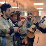 Carlos-Vives-Sebastián-Yatra—Robarte-un-Beso-13