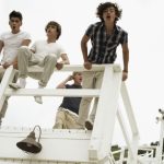 One-Direction—What-Makes-You-Beautiful-002