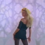 Rick-Astley—Never-Gonna-Give-You-Up-006