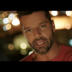 Ricky-Martin—La-Mordidita-ft-Yotuel-006