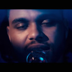 The-Weeknd—Can’t-Feel-My-Face-001