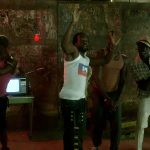 Shakira—Hips-Don’t-Lie-ft.-Wyclef-Jean-006