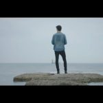 Shawn-Mendes—There’s-Nothing-Holdin’-Me-Back-001