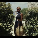 Glass-Onion-A-Knives-Out-Mystery-007