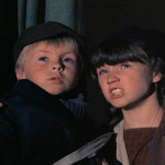 Bedknobs-and-Broomsticks-001