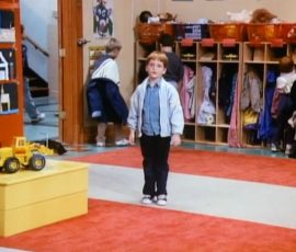 kindergarten-cop-006